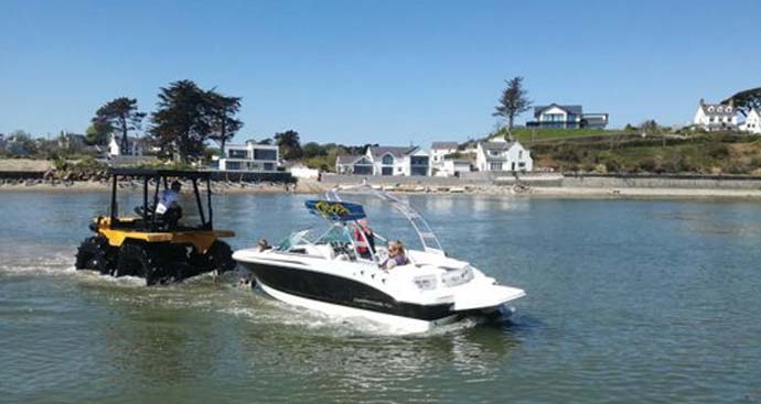 Abersoch Boatyard Services Boats And Watersports Dealers Parts And Repairs
